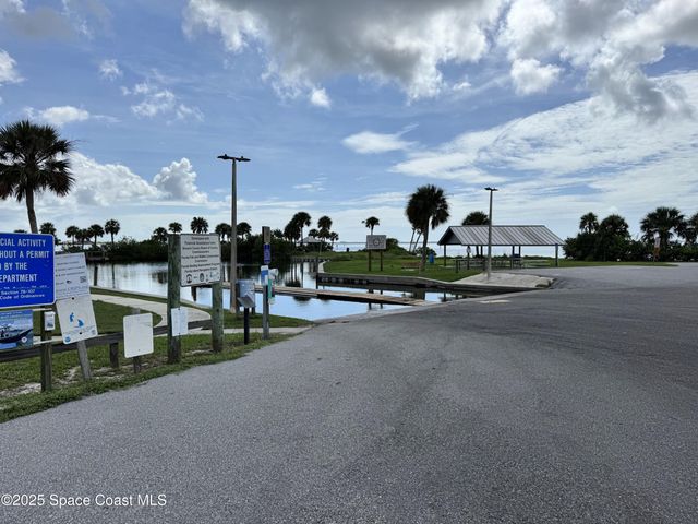 1451 Grand Cayman Drive, Merritt Island, FL 32952