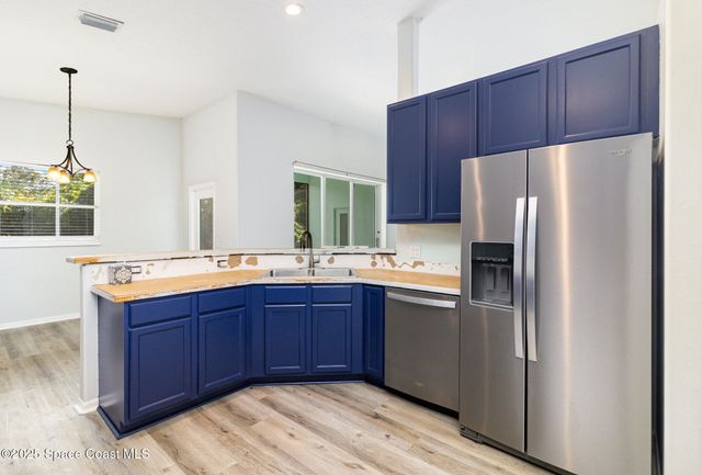 1451 Grand Cayman Drive, Merritt Island, FL 32952