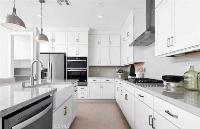 4098 Lilah Circle, Lake Elsinore, CA 92530