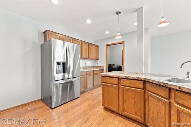 52669 Creekside Drive, Chesterfield, MI 48047