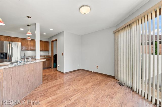 52669 Creekside Drive, Chesterfield, MI 48047