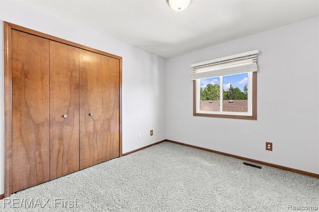 52669 Creekside Drive, Chesterfield, MI 48047