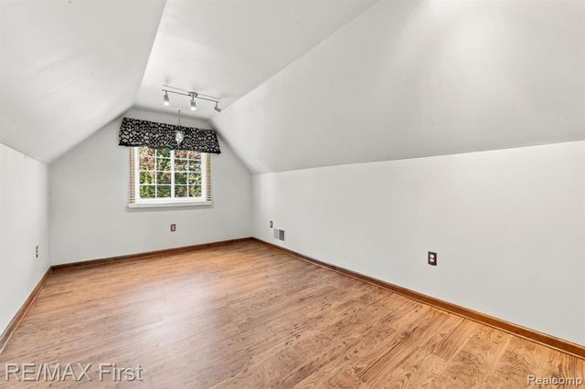 52669 Creekside Drive, Chesterfield, MI 48047