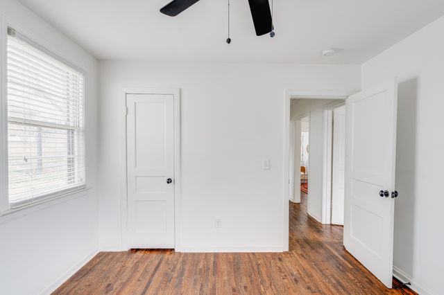 919 Crescent Hill Rd, Nashville, TN 37206