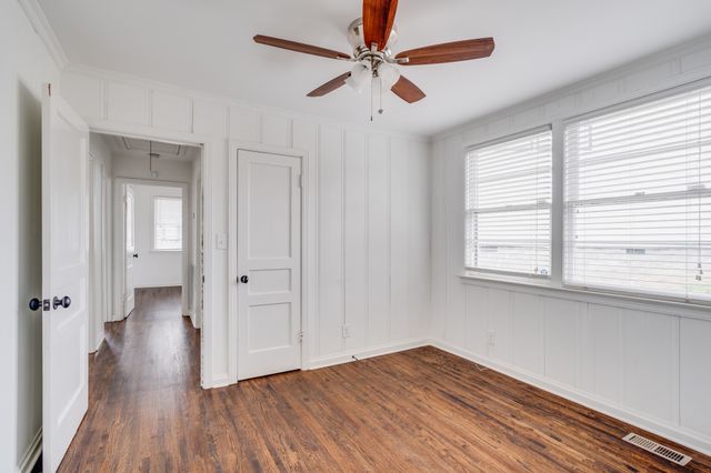 919 Crescent Hill Rd, Nashville, TN 37206