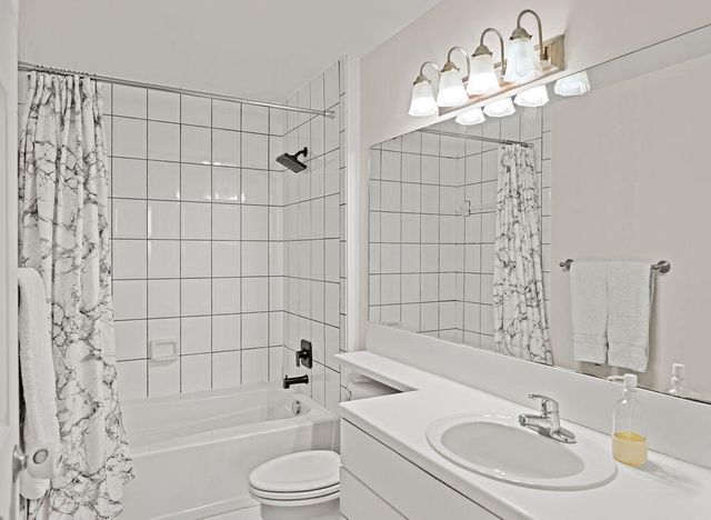 616 Clearwater Park Road 1110, West Palm Beach, FL 33401