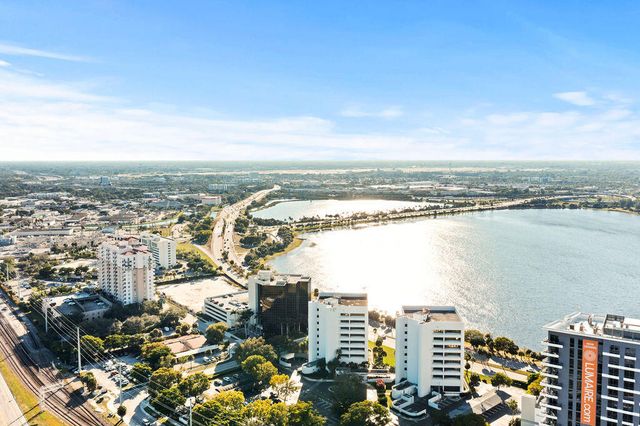 616 Clearwater Park Road 1110, West Palm Beach, FL 33401