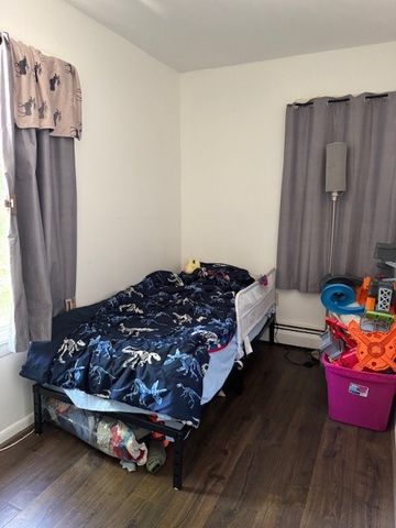 1088 Main Street, Hopkinton, RI 02832