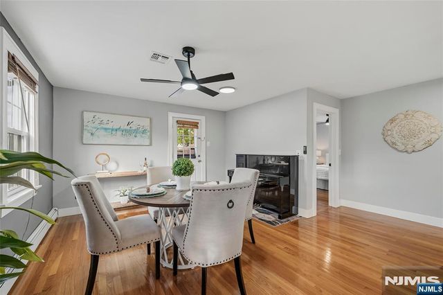 102 Sherwood Avenue, Mahwah, NJ 07430