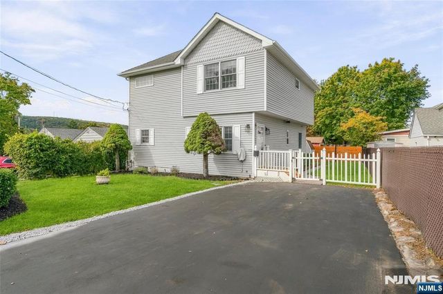 102 Sherwood Avenue, Mahwah, NJ 07430