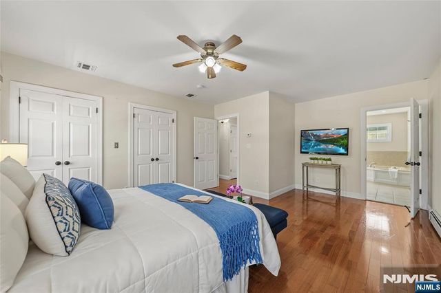 102 Sherwood Avenue, Mahwah, NJ 07430