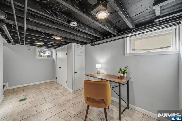 102 Sherwood Avenue, Mahwah, NJ 07430