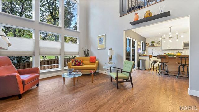 37 Parkway Villas Court, St Peters, MO 63303