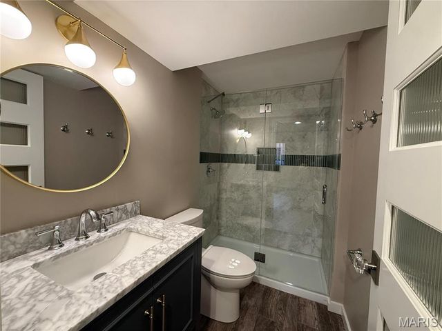 37 Parkway Villas Court, St Peters, MO 63303