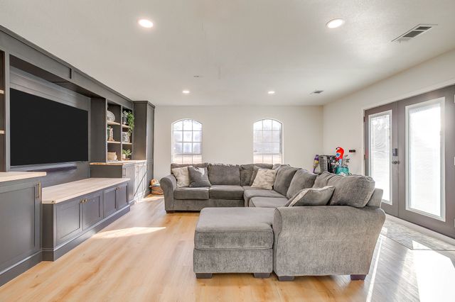 940 County Road 909, Joshua, TX 76058