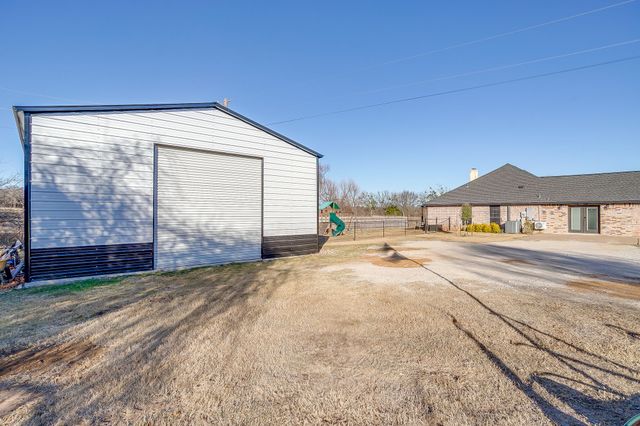 940 County Road 909, Joshua, TX 76058