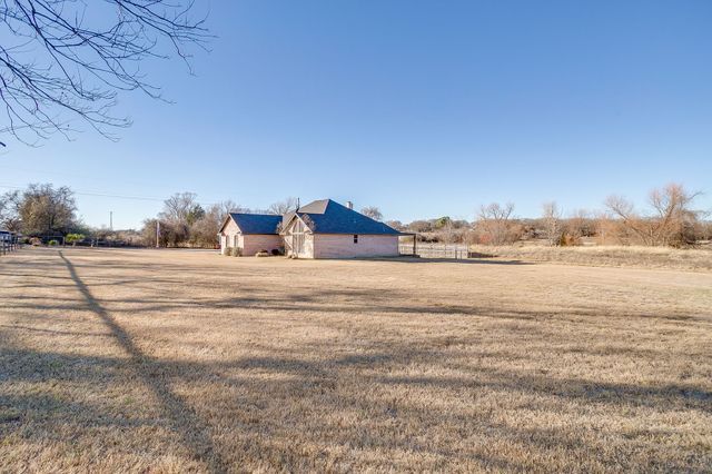 940 County Road 909, Joshua, TX 76058