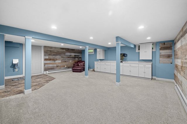 176 Davis Rd, Westminster, MA 01473