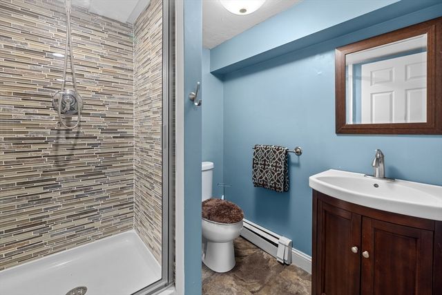176 Davis Rd, Westminster, MA 01473