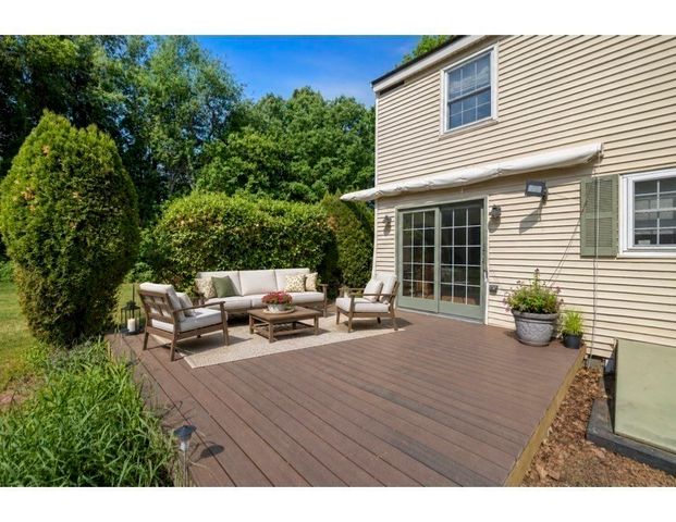 176 Davis Rd, Westminster, MA 01473