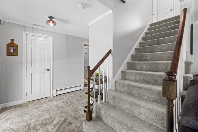 176 Davis Rd, Westminster, MA 01473