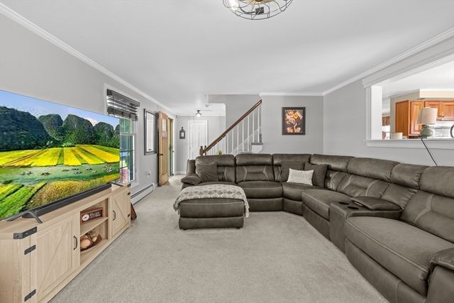 176 Davis Rd, Westminster, MA 01473