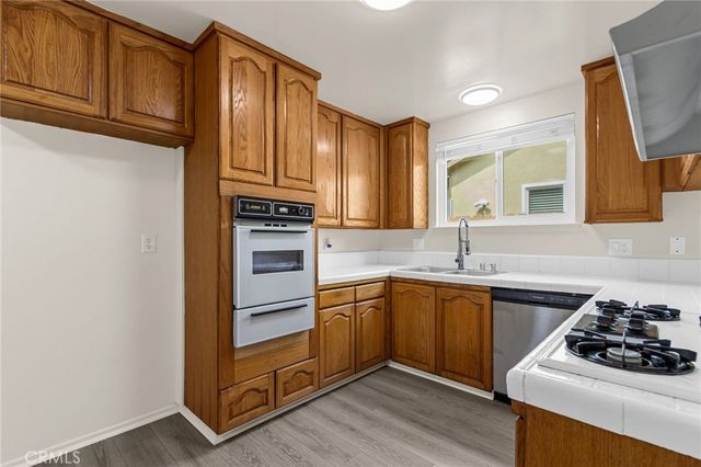 938 Cheyenne Street, Costa Mesa, CA 92626