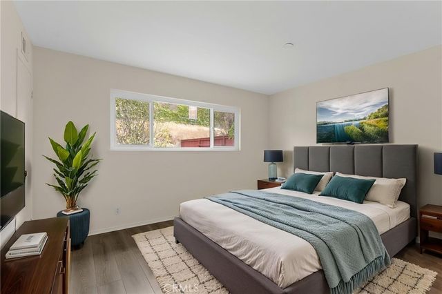 938 Cheyenne Street, Costa Mesa, CA 92626