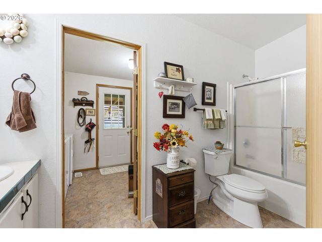 271 COWLITZ RIDGE Rd, Toledo, WA 98591