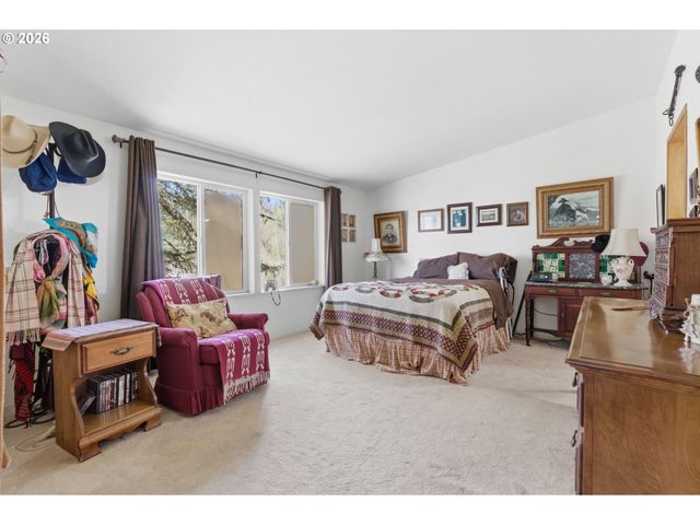 271 COWLITZ RIDGE Rd, Toledo, WA 98591