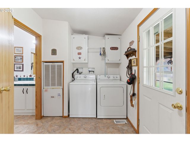 271 COWLITZ RIDGE Rd, Toledo, WA 98591