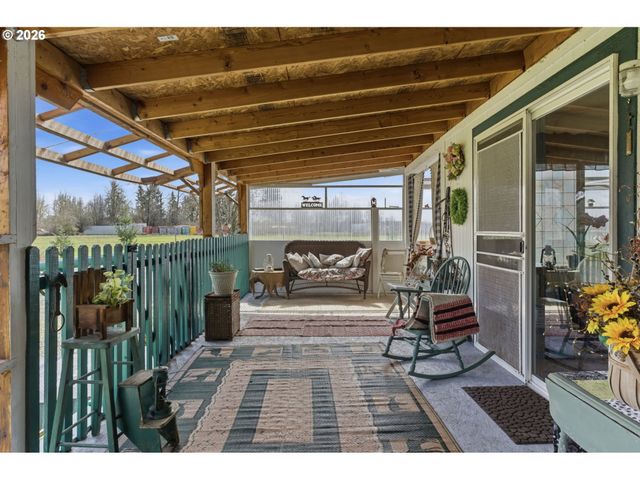 271 COWLITZ RIDGE Rd, Toledo, WA 98591