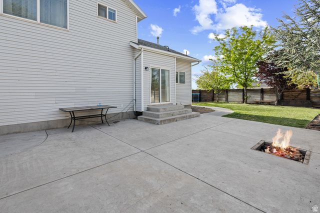 3691 S LONE STAR CIR, Magna, UT 84044