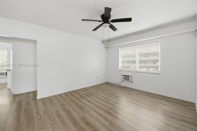 3267 Franklin Ave Upstairs, Miami, FL 33133