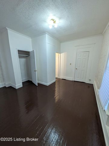 2429 Griffiths Ave, Louisville, KY 40212