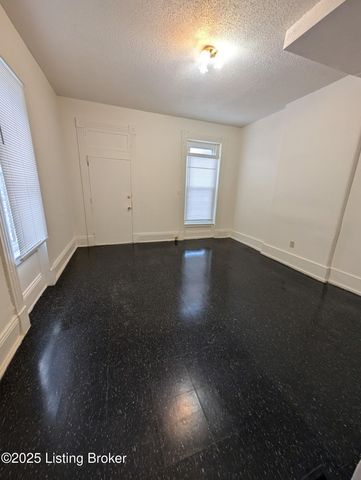 2429 Griffiths Ave, Louisville, KY 40212