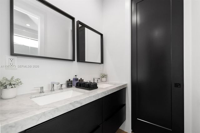 80 NW 45th St, Miami, FL 33127