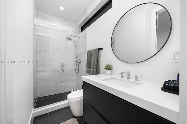 80 NW 45th St, Miami, FL 33127