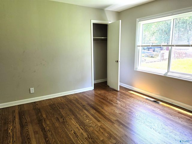 507 Redbud Drive, Huntsville, AL 35801