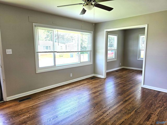 507 Redbud Drive, Huntsville, AL 35801