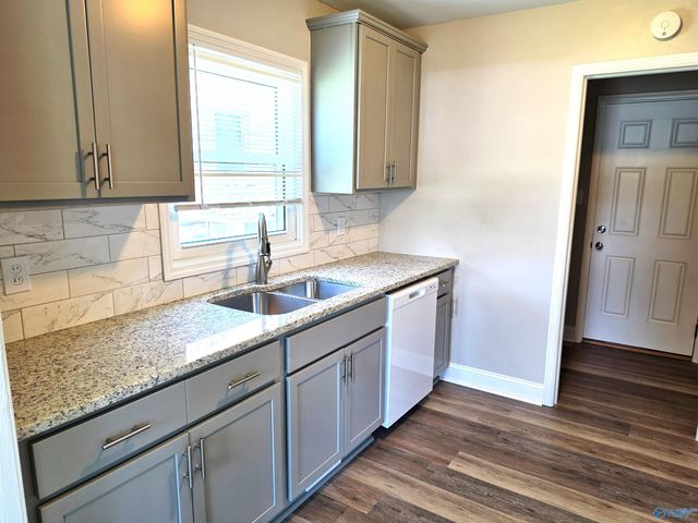 507 Redbud Drive, Huntsville, AL 35801