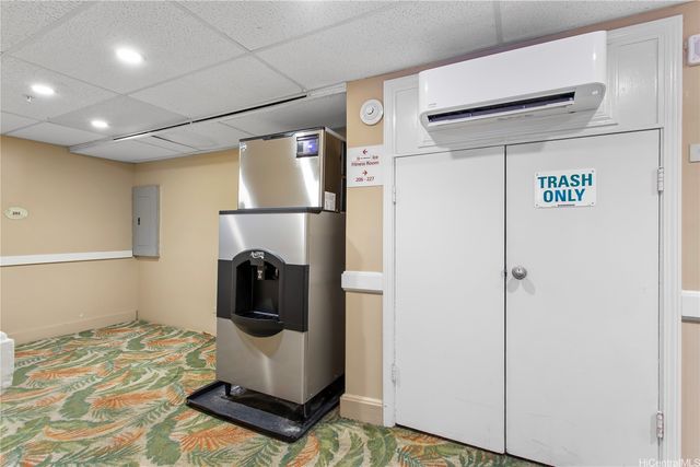 1850 Ala Moana Boulevard 209, Honolulu, HI 96815