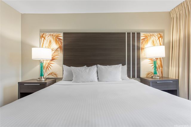 1850 Ala Moana Boulevard 209, Honolulu, HI 96815