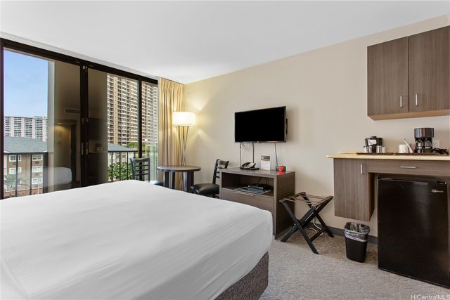 1850 Ala Moana Boulevard 209, Honolulu, HI 96815