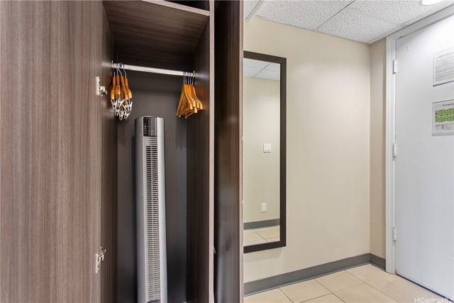 1850 Ala Moana Boulevard 209, Honolulu, HI 96815