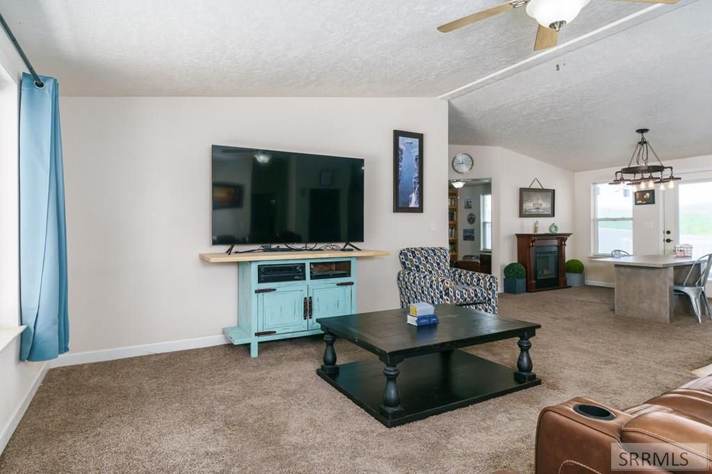 Image 13 of property listing at 490 Snowflake Street, American Falls, ID 83211