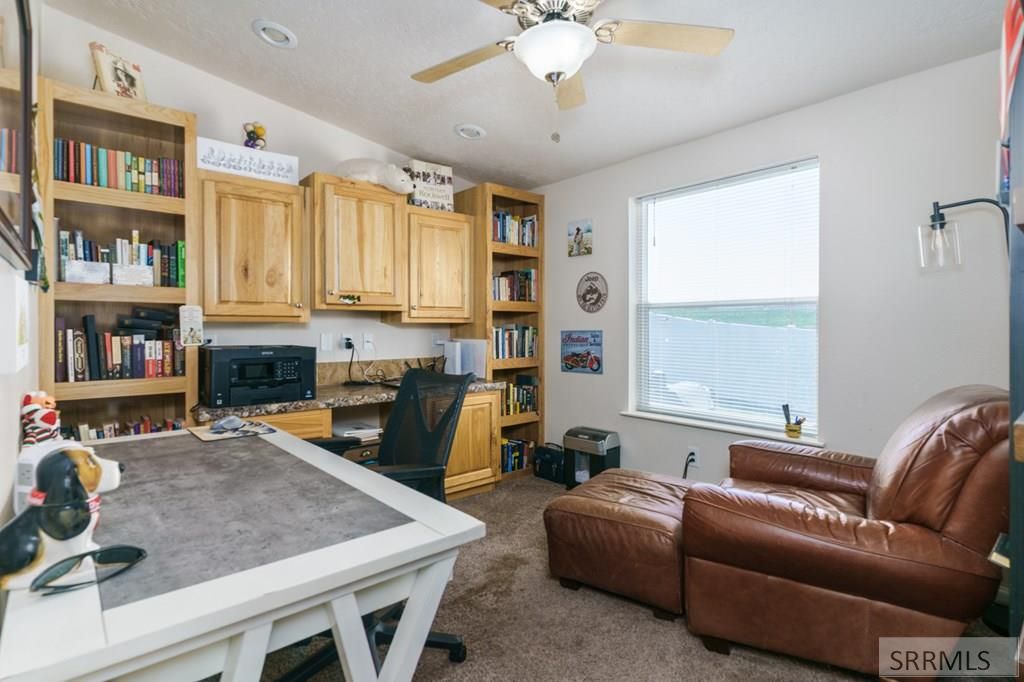 Image 22 of property listing at 490 Snowflake Street, American Falls, ID 83211