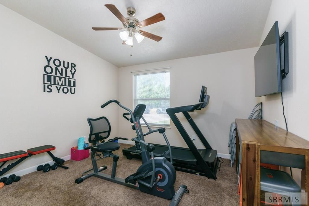Image 28 of property listing at 490 Snowflake Street, American Falls, ID 83211