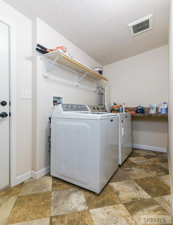 Image 36 of property listing at 490 Snowflake Street, American Falls, ID 83211