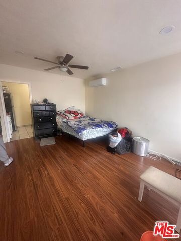 3533 E 8th Street, Los Angeles, CA 90023